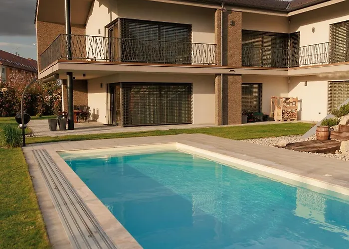 Villa Panorama - Luxurious Equipped Modern Spacious Villa Skalica photo
