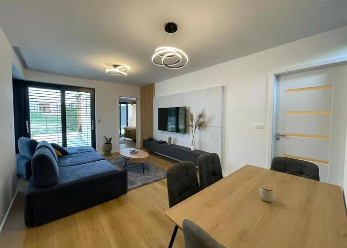 Penati Golf Apartment Sajdikove Humence photo