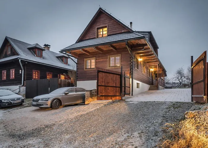 Drevenica Emilka, 5 Min Restauracia, Z Terasy Vyhlad Na Kralovu Holu A Polomske Ocko, Gril, Ohnisko, Kotlik Villa Brezno photo