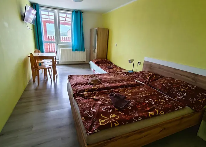 Penzion Zeleny Dvor Vel'ka Lomnica photo