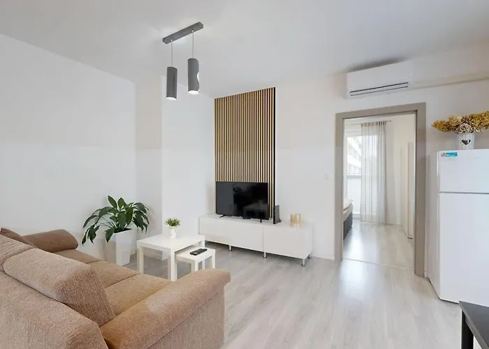 Salan Apartman West Galanta zdjęcie