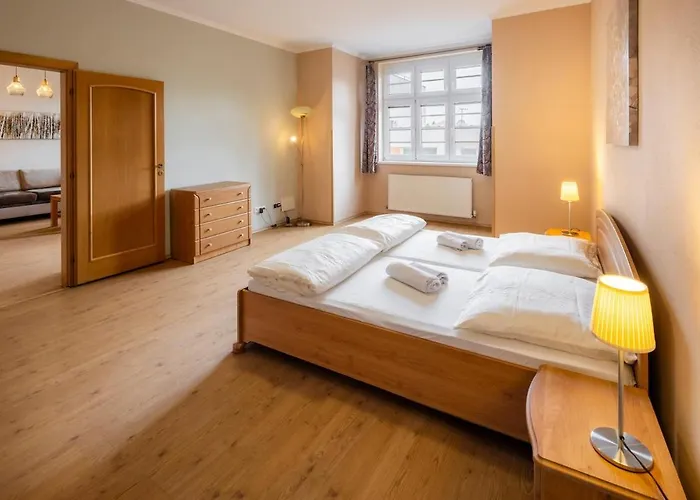 City Center Teplic Apartment In Piestany foto