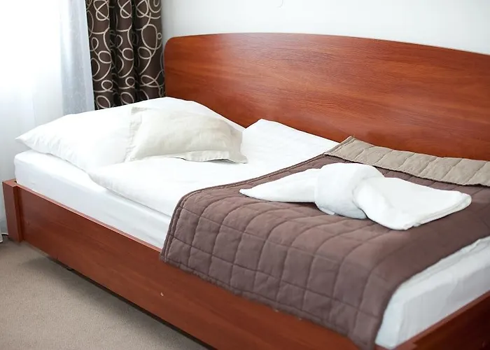 Hotel Centrum & Wellness Cadca photo